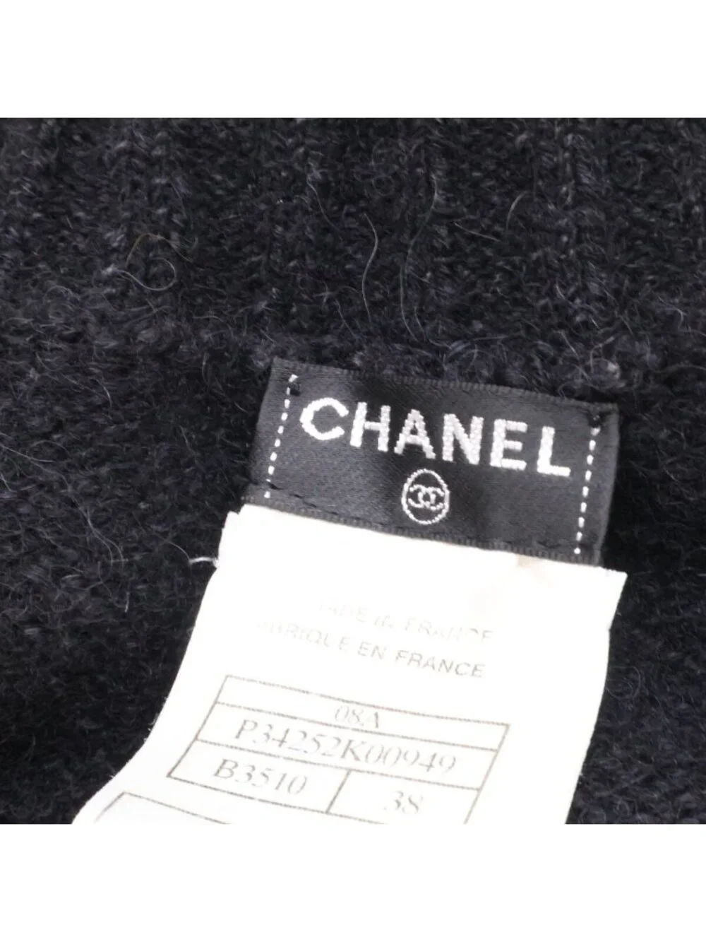 Chanel CC Button Cashmere Blend Knit Contrast 38 Sweater